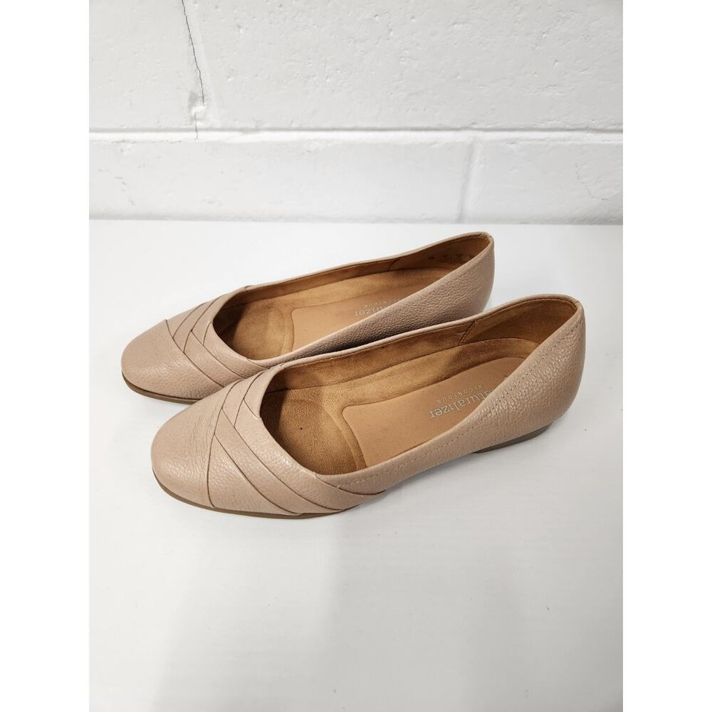Naturalizer Women's Jaye Leather Ballet Flats, Size 6W, Tan Color. Classic Comfy